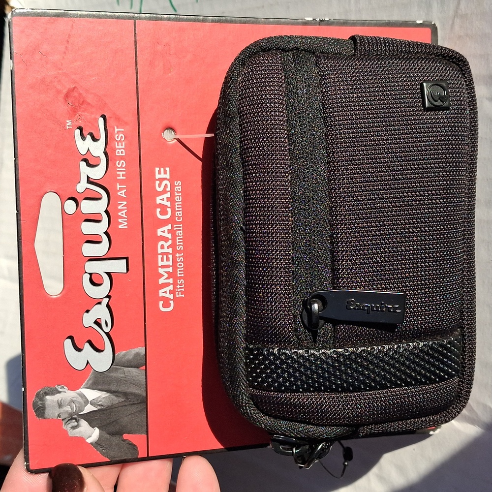 Esquire Camera Case Fits Most Small Cameras